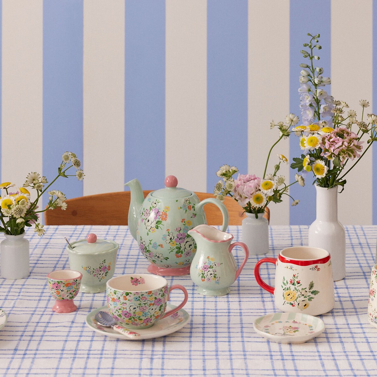 900ml Feels Like Home Teapot green, CATH KIDSTON