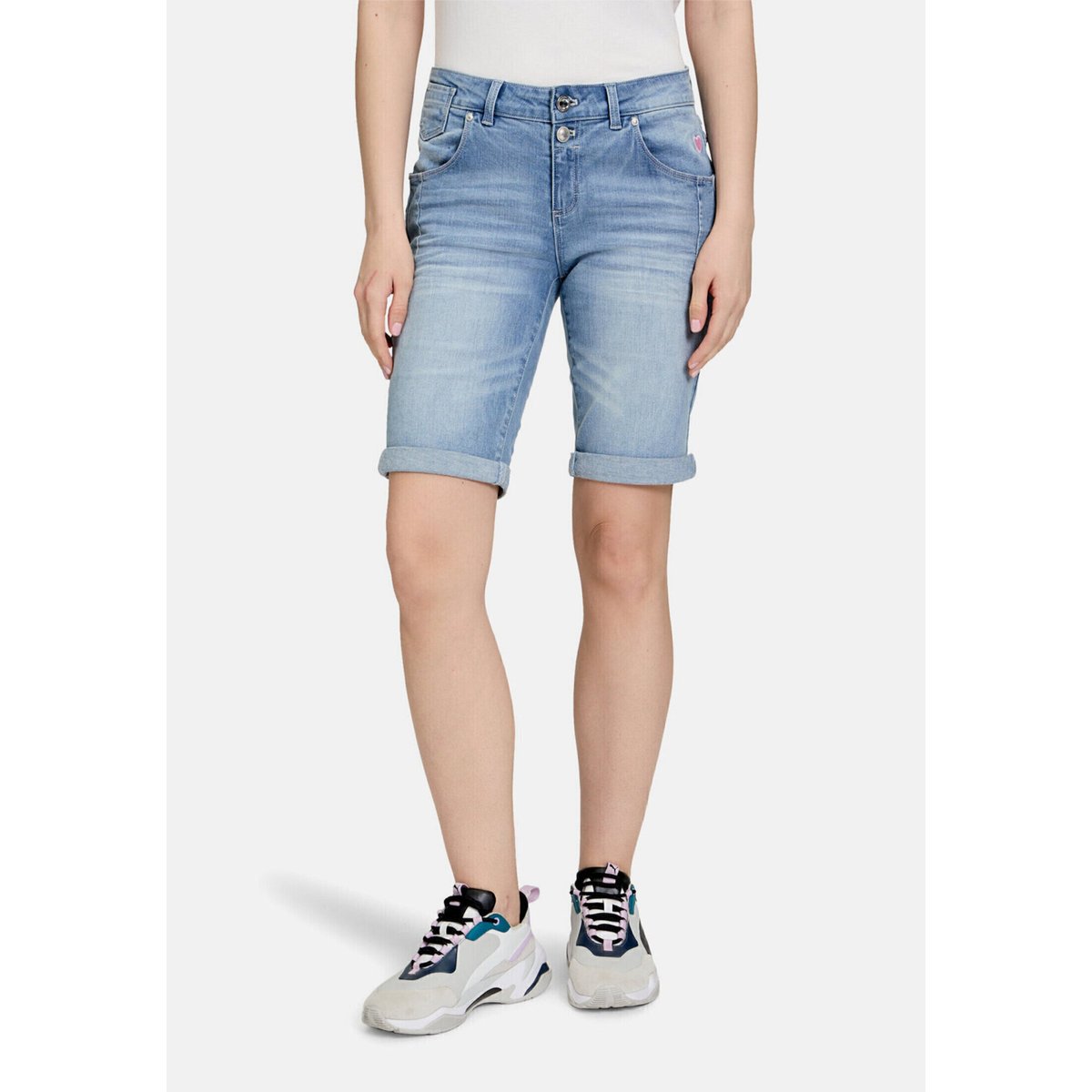 Shorts en jean à broderies bleu, CARTOON