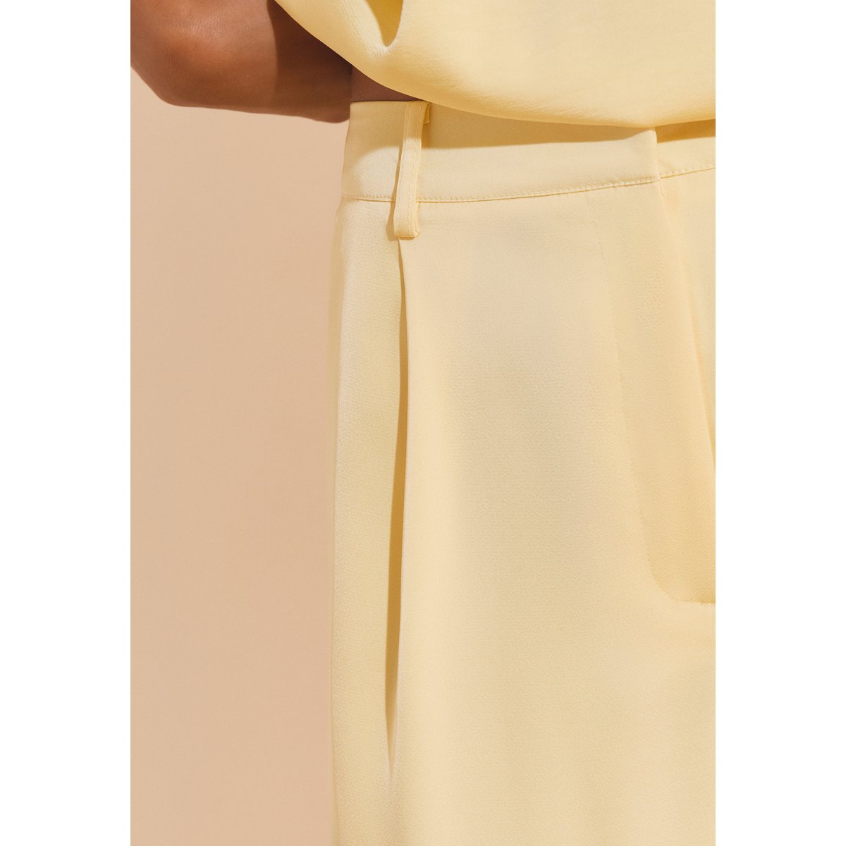 Pantalon fluide satiné VALENTY jaune pale, ETAM