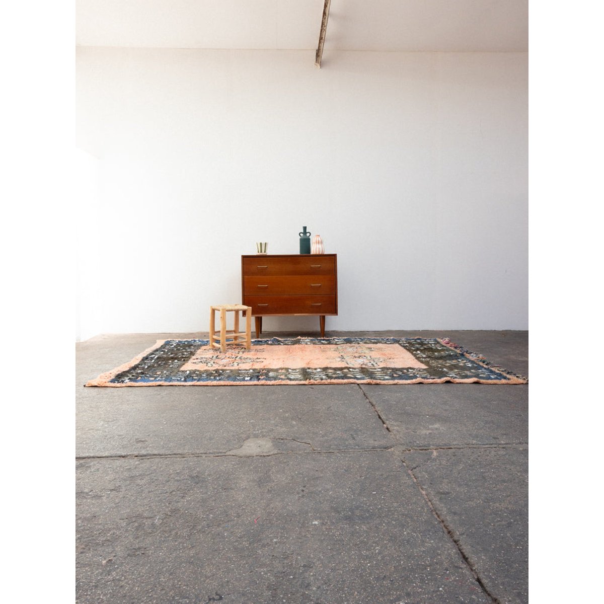 Grand tapis bleu et saumon en laine Olivier N°41 - Bon état bleu, DEBONGOUT
