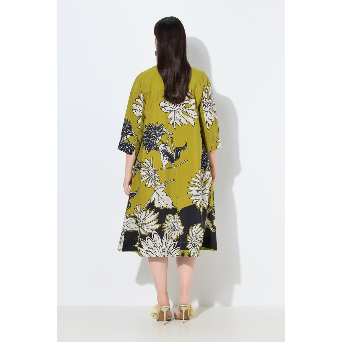 Robe midi en Lyocell, motif floral vert moutarde, ULLA POPKEN
