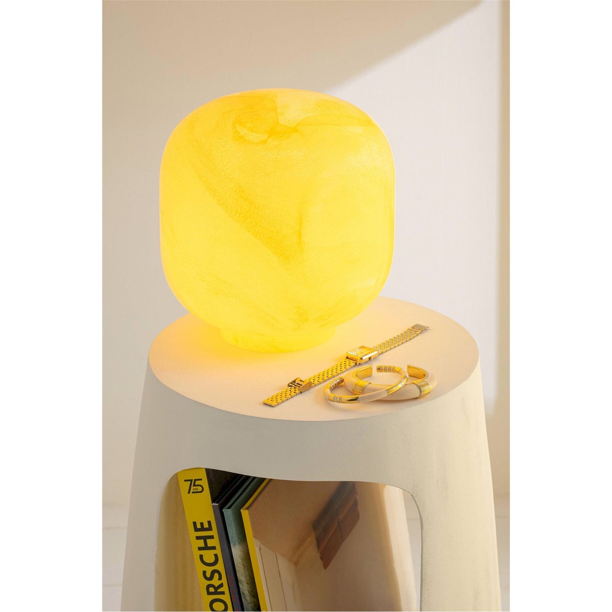 Lampe de table boule en verre jaune, RECOLLECTION