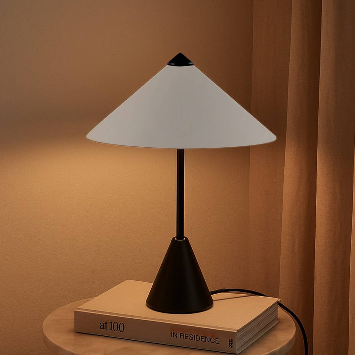 Lampe à poser en métal moderne, Norvik noir, gris clair, LINDBY