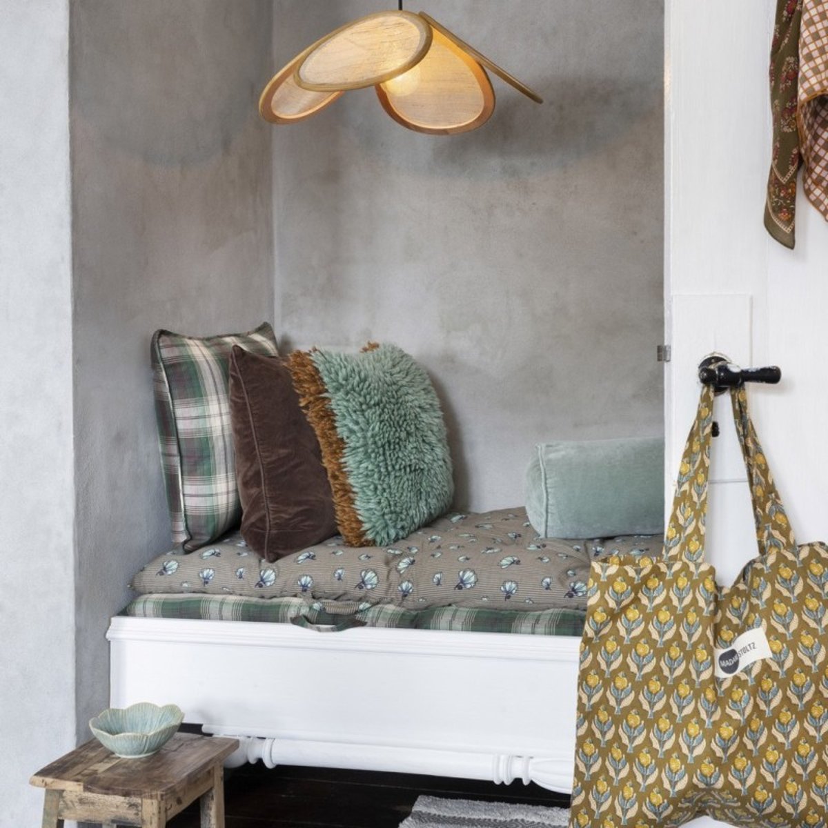 Housse de coussin velours brun, MADAM STOLTZ