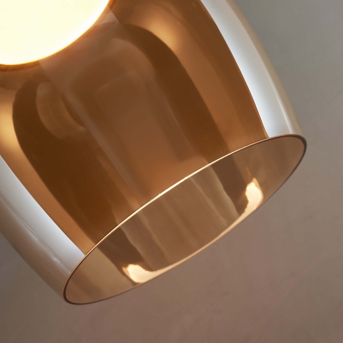 Suspension LED globe élégant - ERISKA ambré et laiton, KOSILUM