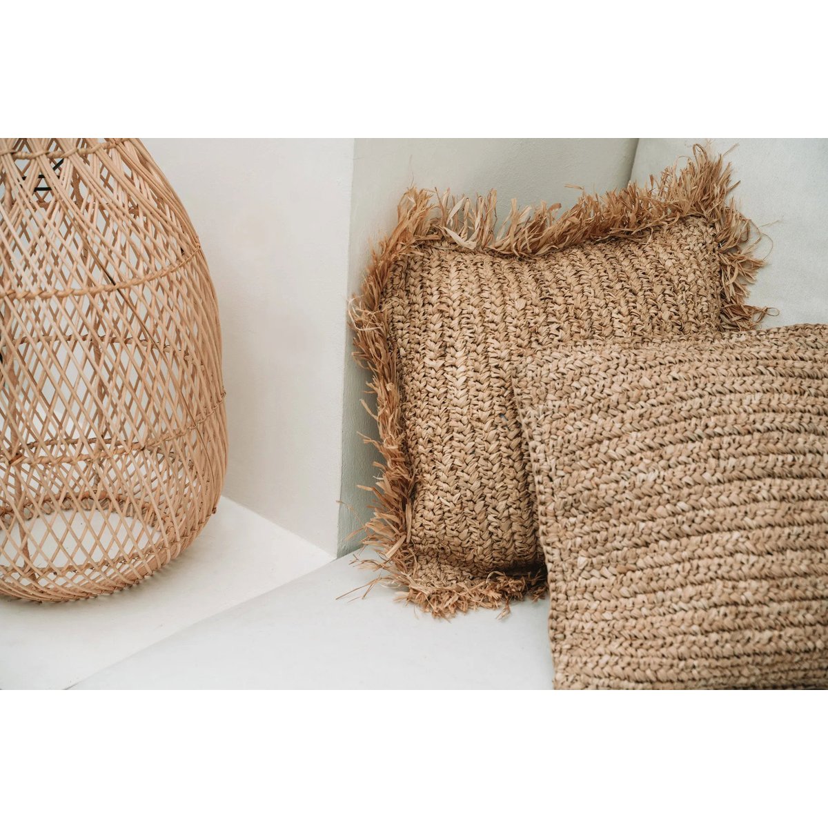 Housse de coussin en raphia FLORES beige, BAZAR BIZAR