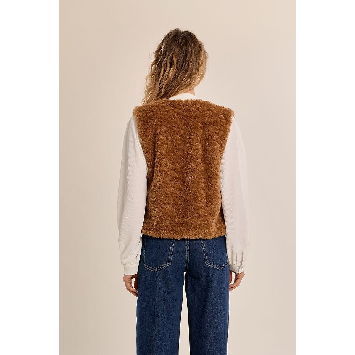 Mouwloos vest in sherpa camel, MOLLY BRACKEN