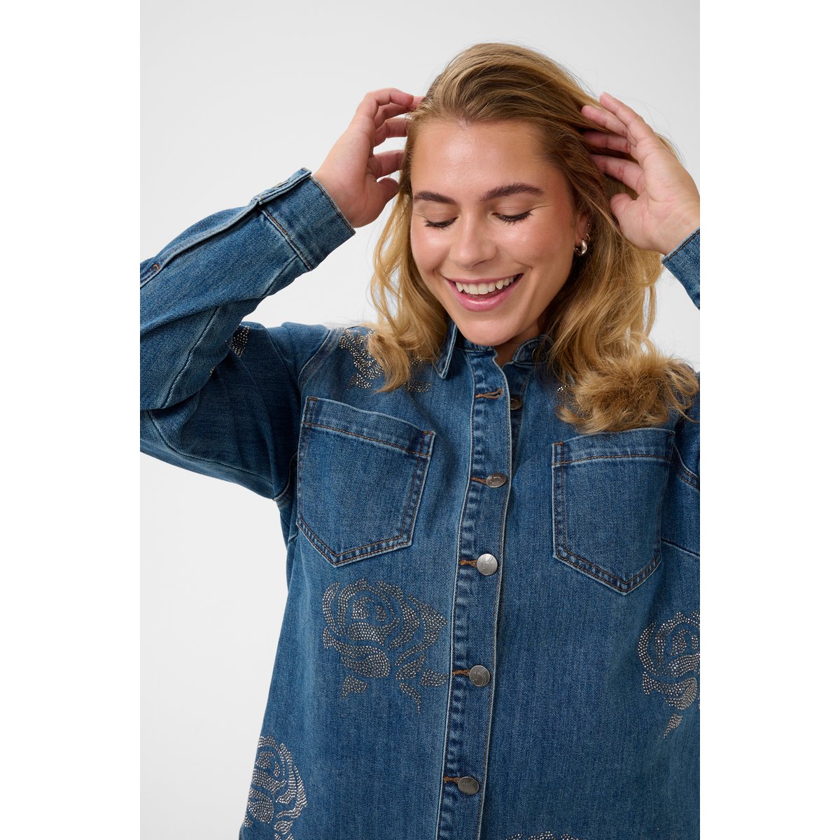 Chemise en jean bleu medium washed blue, KAFFE CURVE