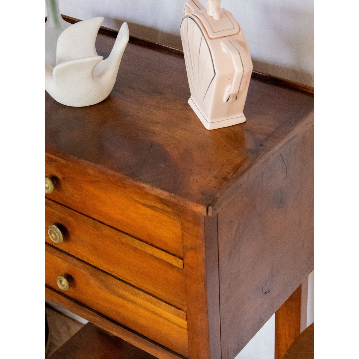 Meuble d'appoint en bois  Francine N°605 - Bon état bois foncé, DEBONGOUT