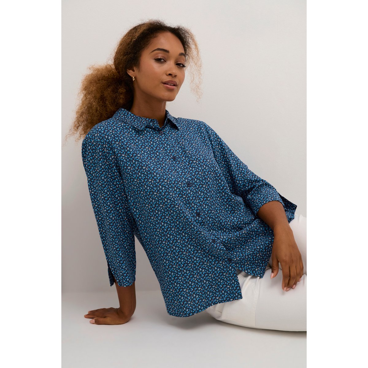 Long sleeved shirt bleu animalier animal skin blue, CREAM