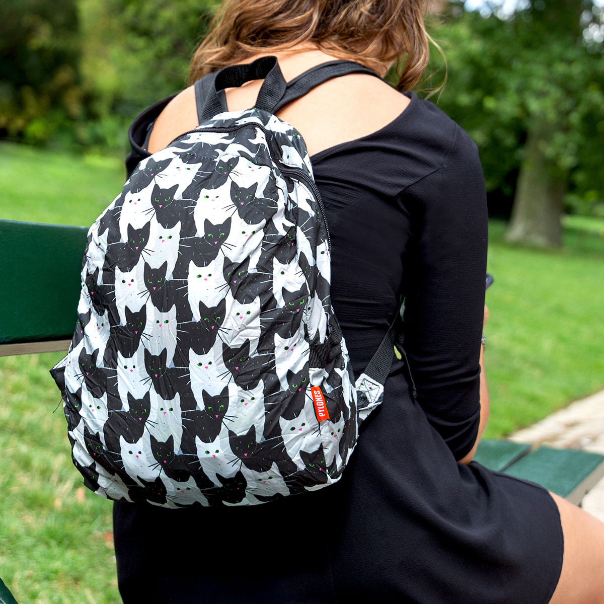 Sac à dos pliable Pocket Bag jardin fleuri, PYLONES