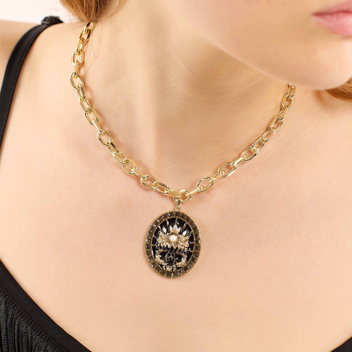 Collier en chaîne avec pendentif central ICONIC noir, HIPANEMA