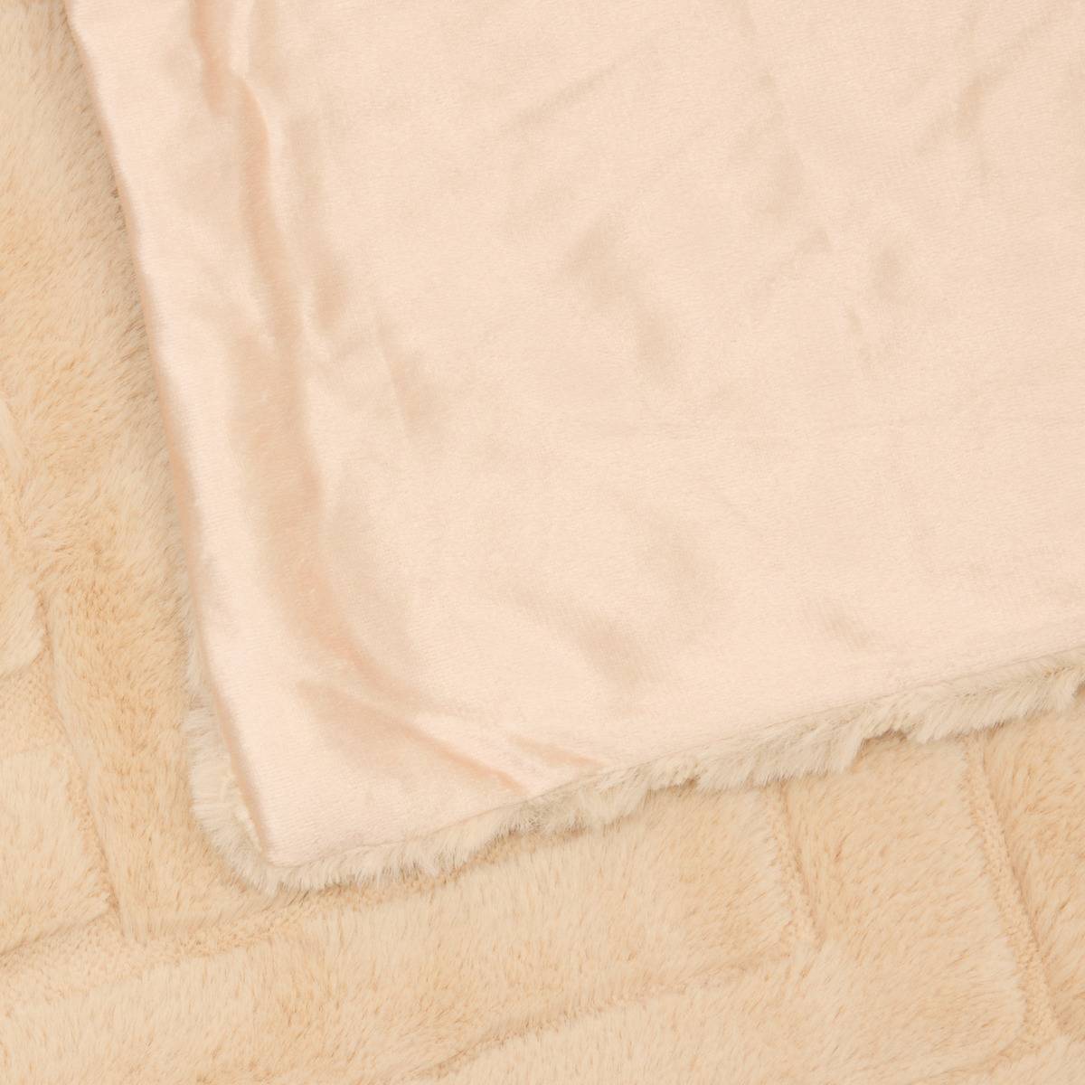 Plaid en imitation fourrure ARKA beige lin, ATMOSPHERA