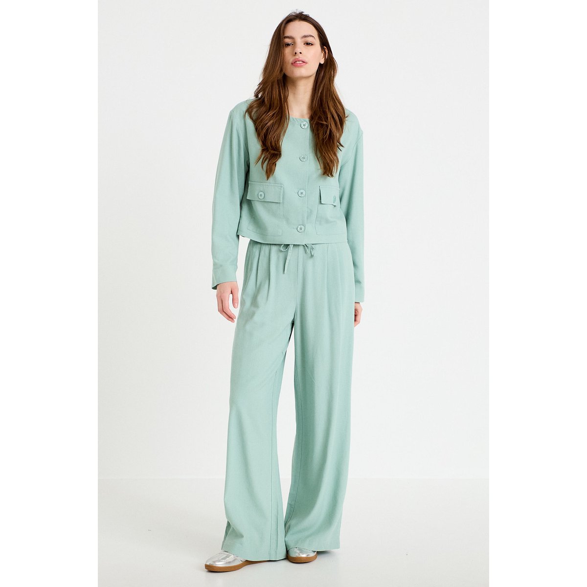 Veste coupe droite courte vert pastel, CACHE CACHE
