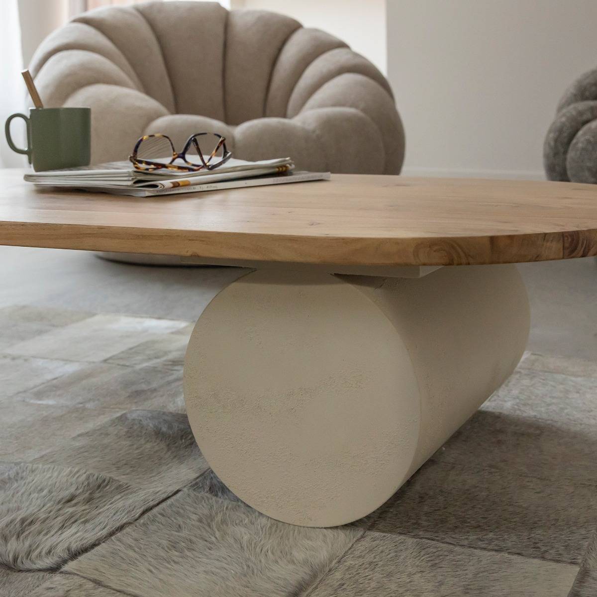 Table basse en bois d'acacia ovale DALVA bois clair, MADE IN MEUBLES