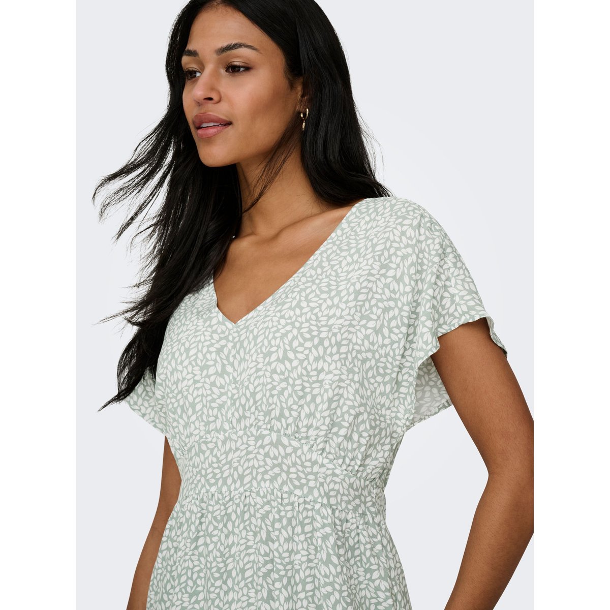 Robe jadeite, ONLY
