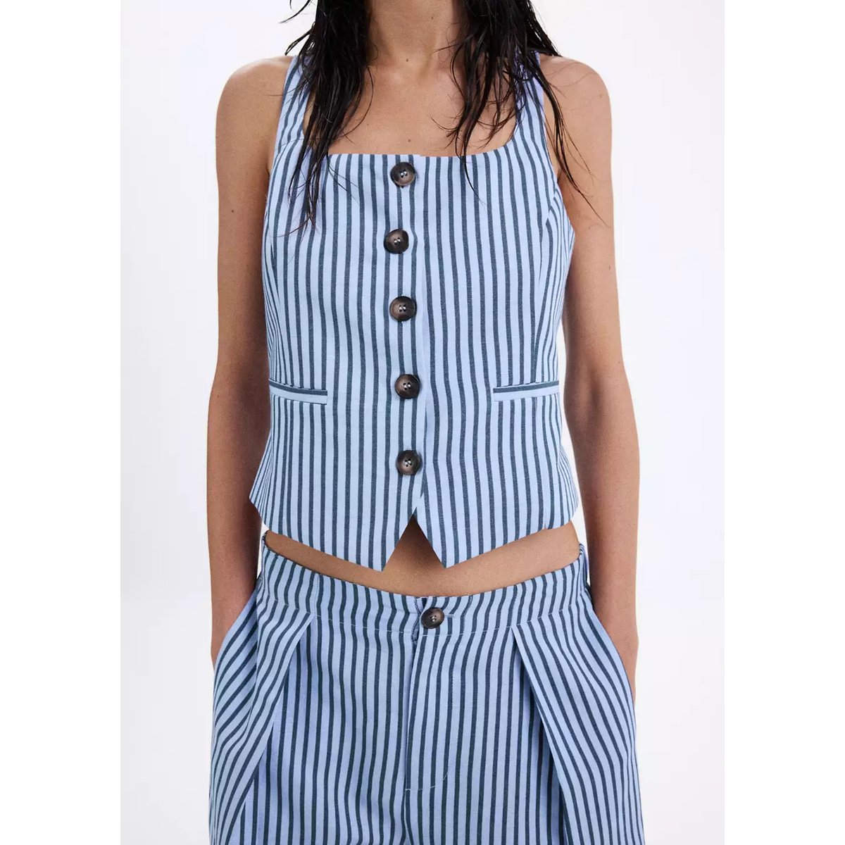 Pantalon fluide à rayures bleu ciel, MANGO