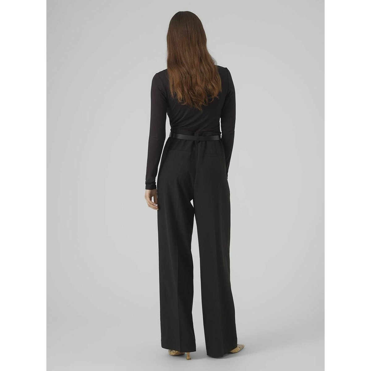 Long Sleeve T-Shirt with Lace-Trimmed V-Neck black, VERO MODA