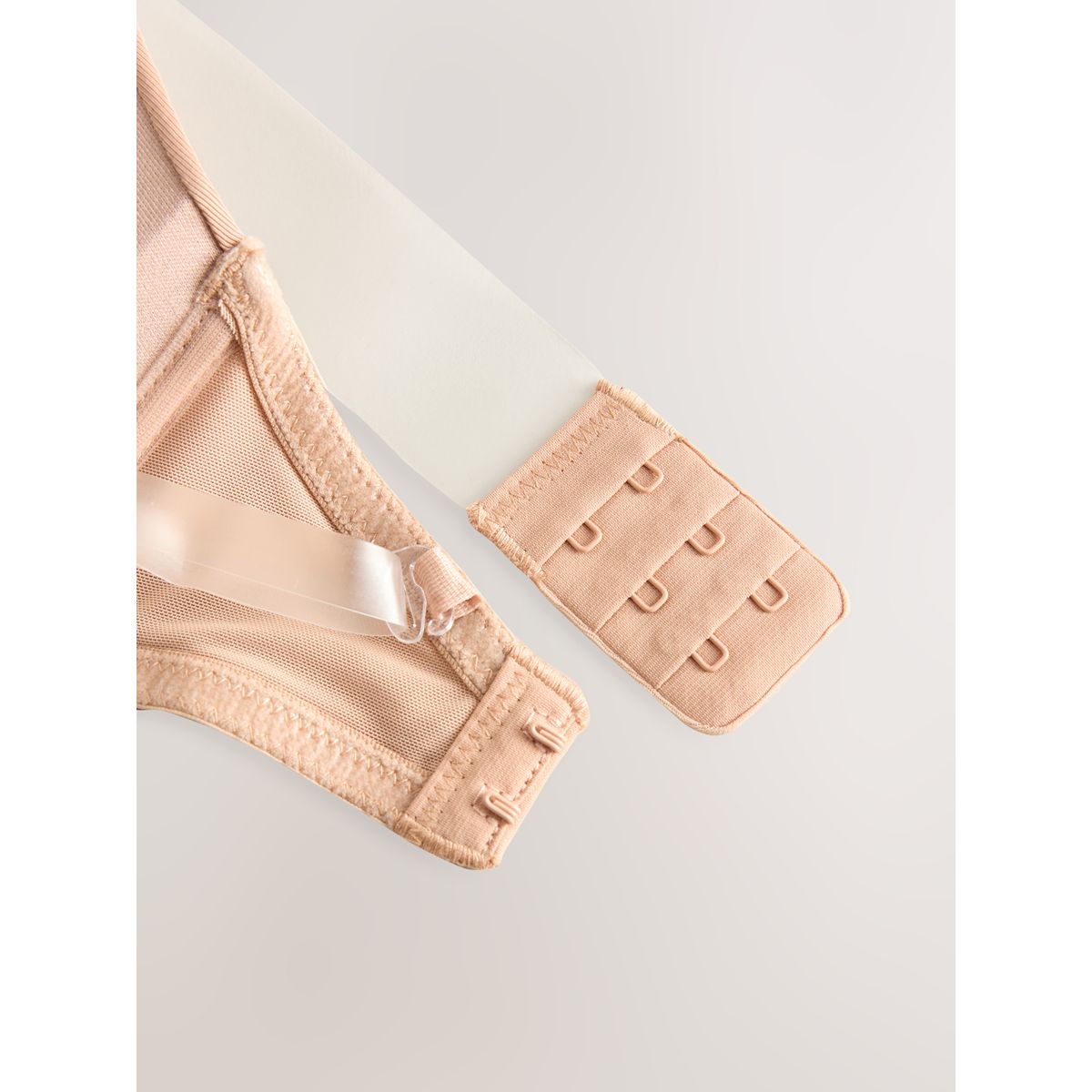 Soutien-gorge sans bretelles praline nude, NEXT
