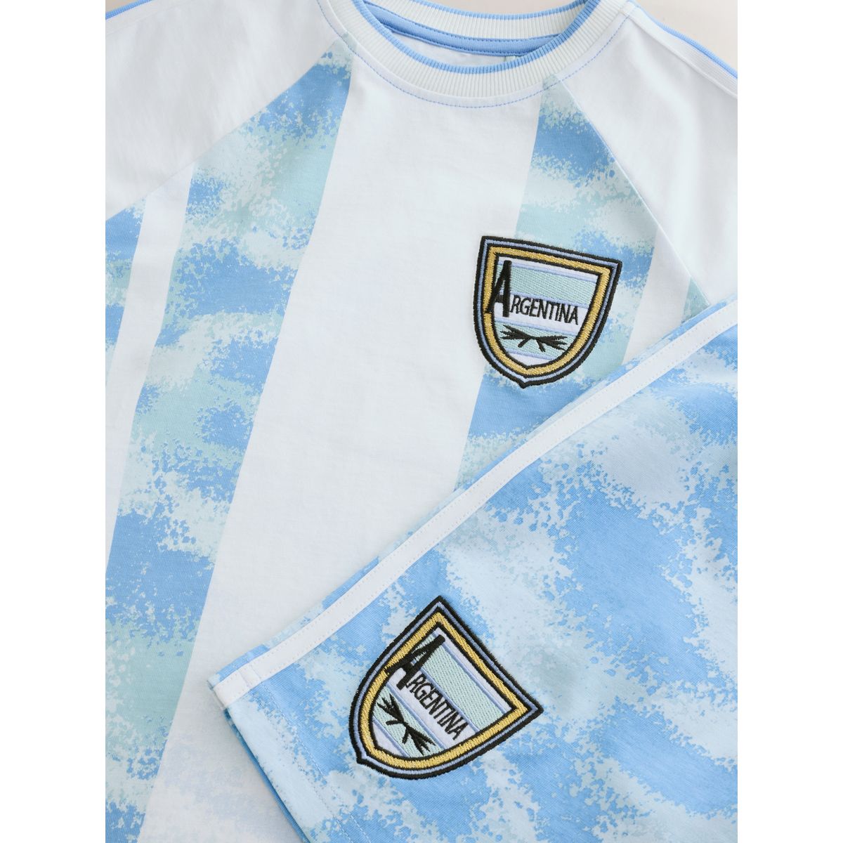 Pyjama short à motif football argentine bleue et blanche, NEXT