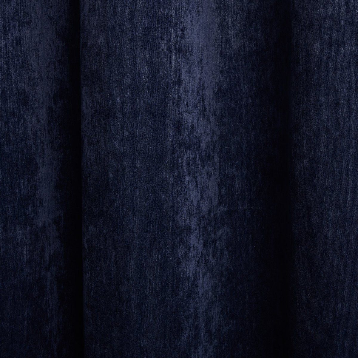 rideau à oeillets en Tissu chenille à l'effet velours gratté BAZYL bleu noir, MADURA