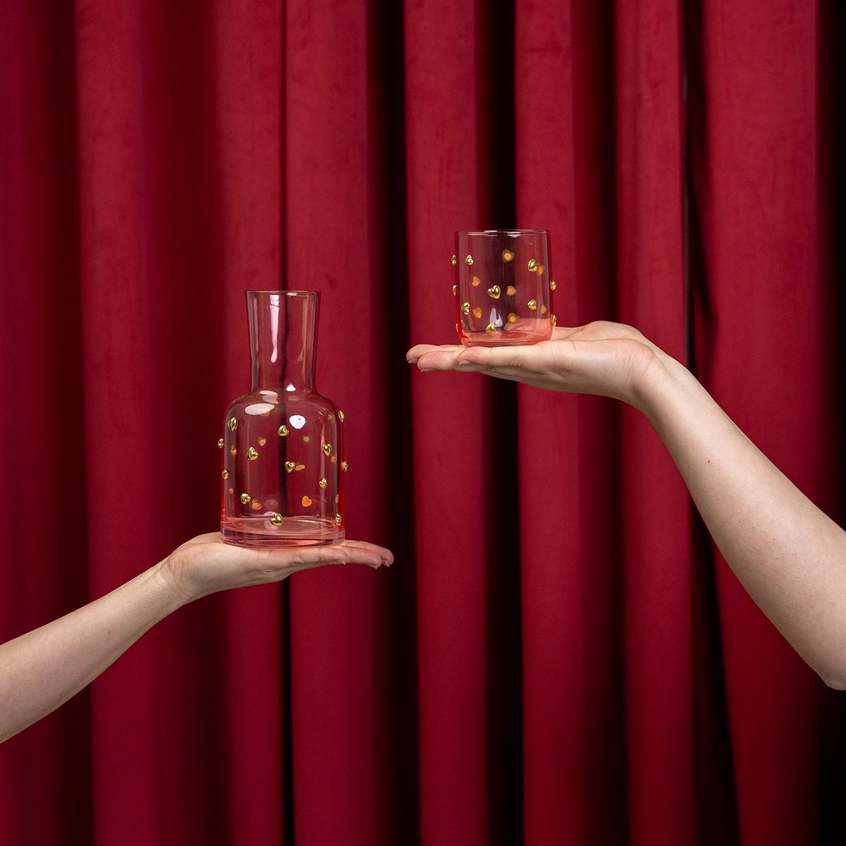 Carafe en verre, PARTY HEARTS rose, KARE DESIGN
