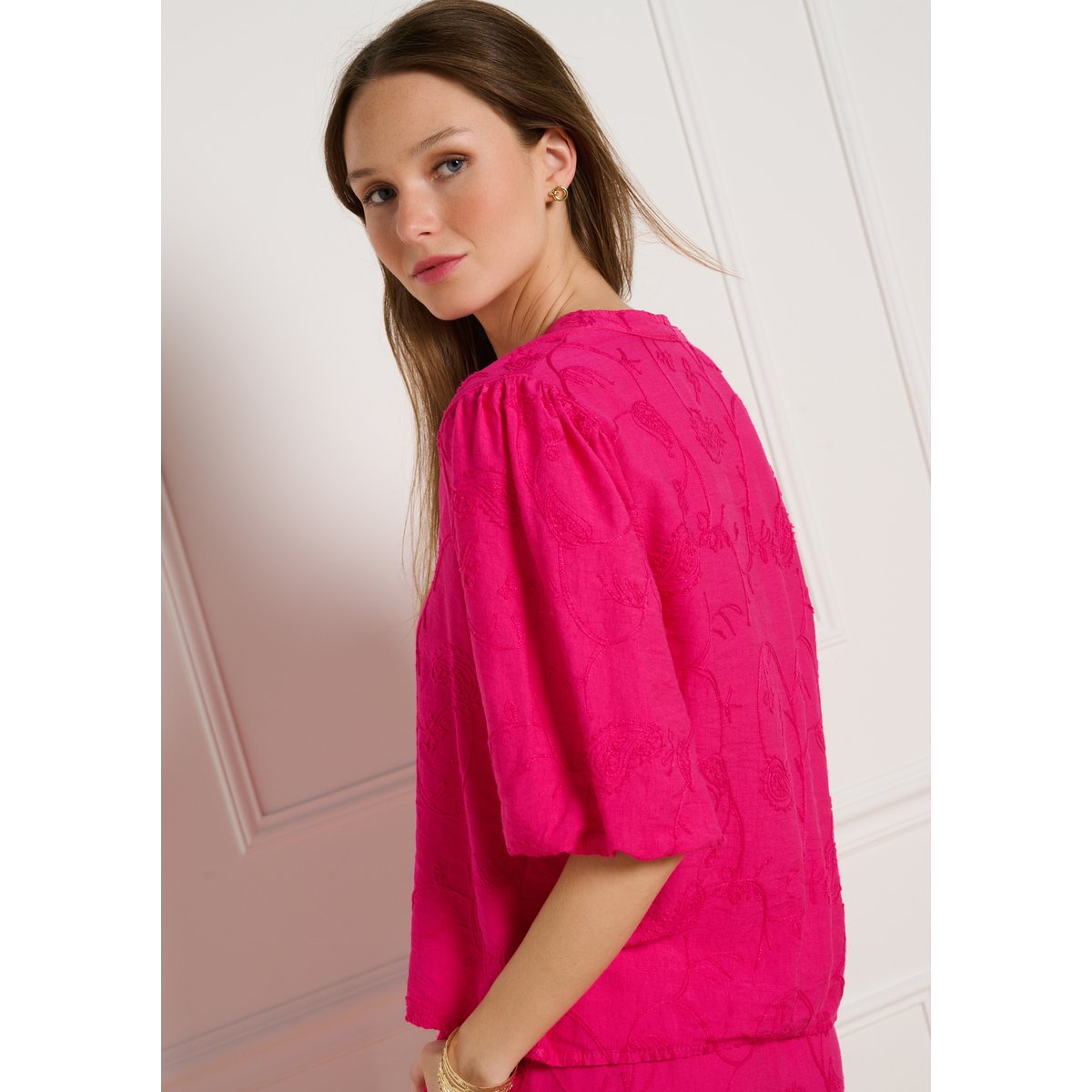 Blouse brodée fluide fuchsia, LOLALIZA