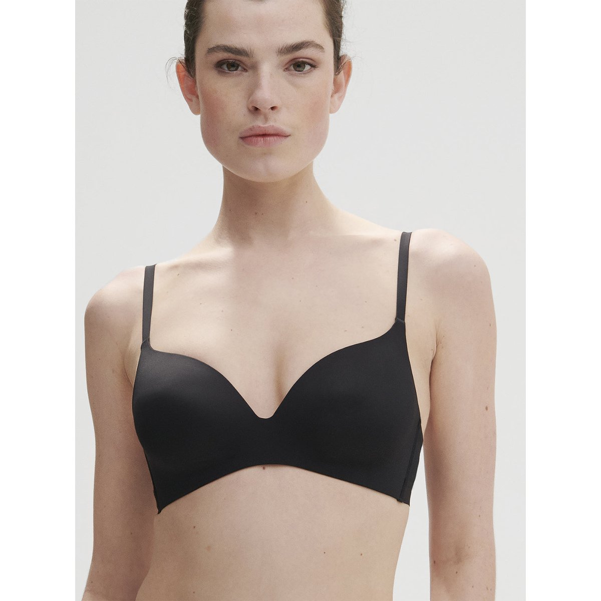 Soutien-gorge triangle sans armature, ESSENTIEL noir, SIMONE PERELE