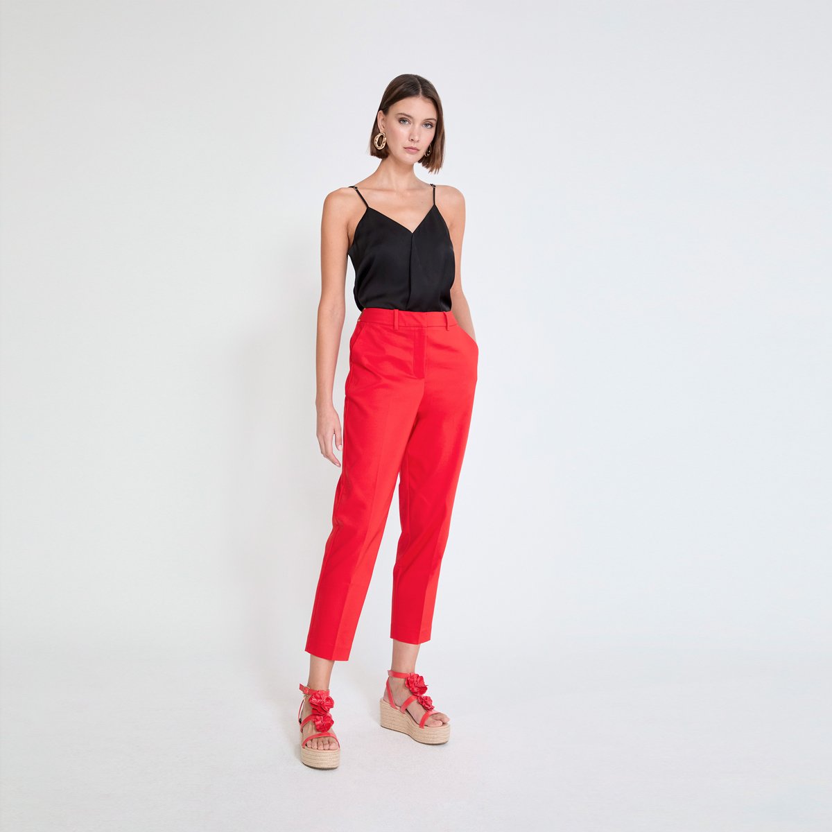 Pantalon droit taille haute avec ceinture tissée rouge, LOLA CASADEMUNT