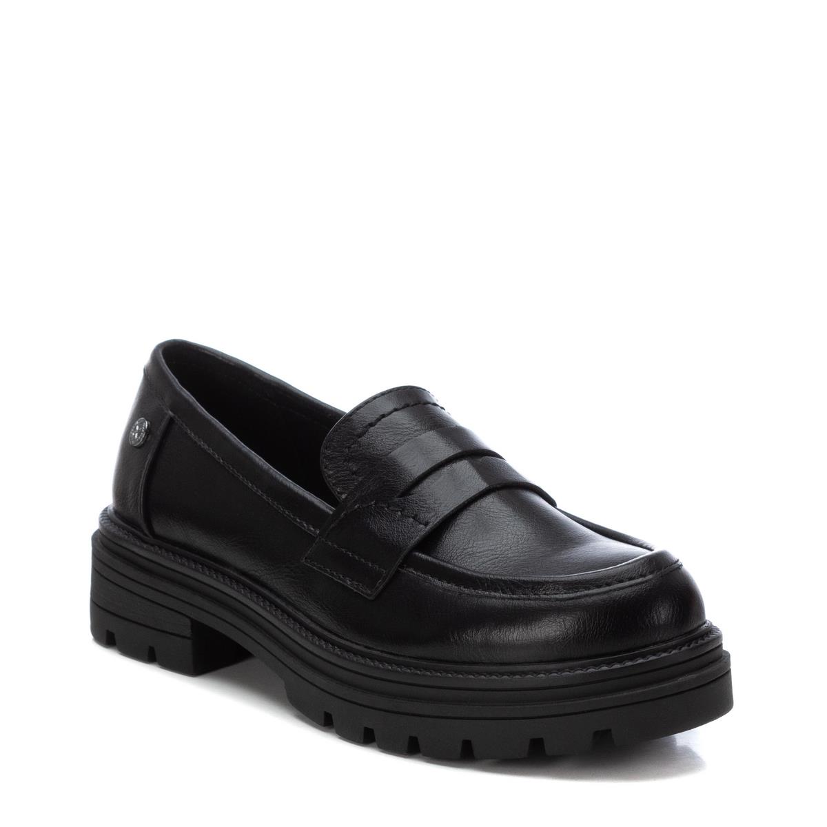 Chaussure Mocassin Plaine Décontractée noir, XTI