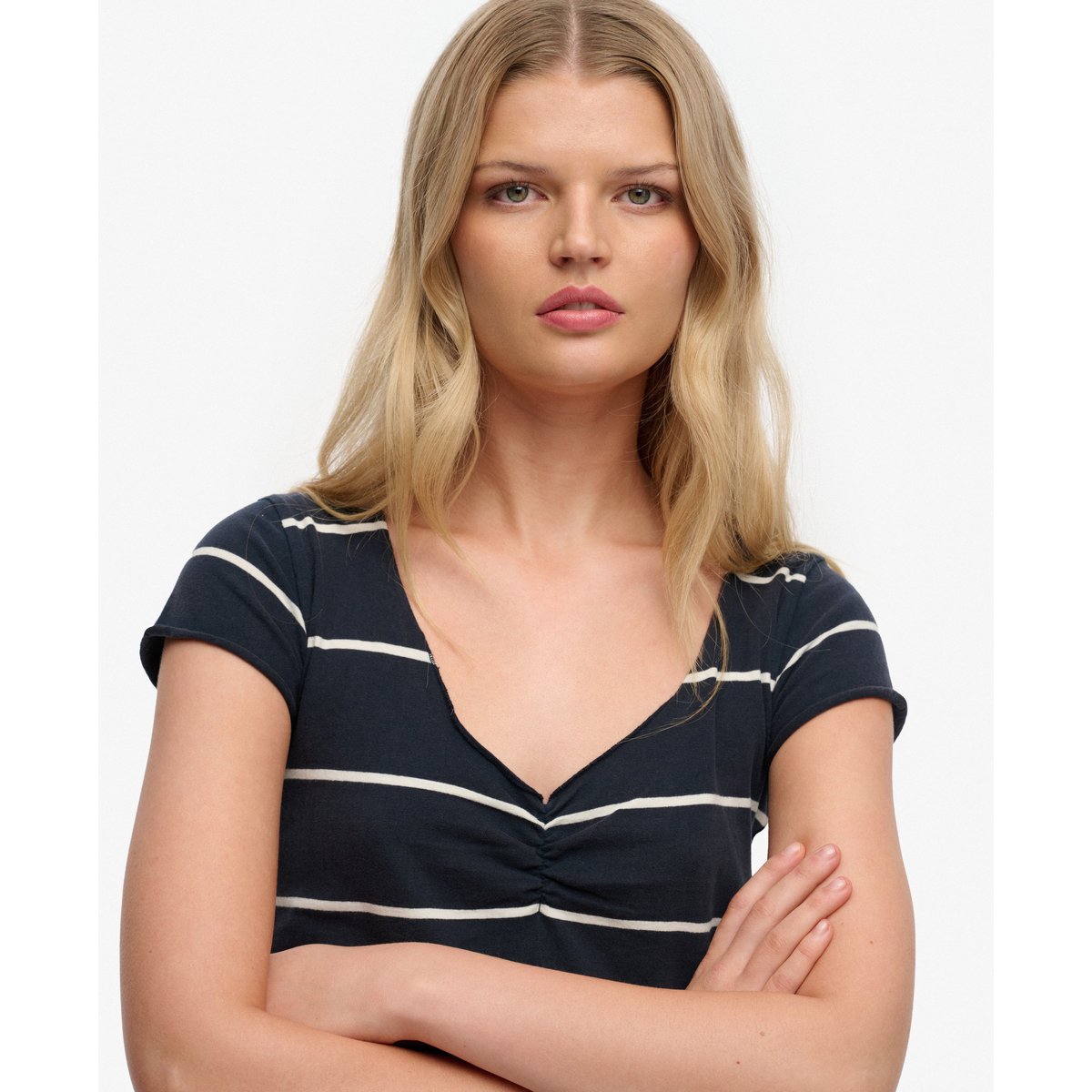 Top Athletic Essentials Coupe Ajustée bleu marine rayé, SUPERDRY