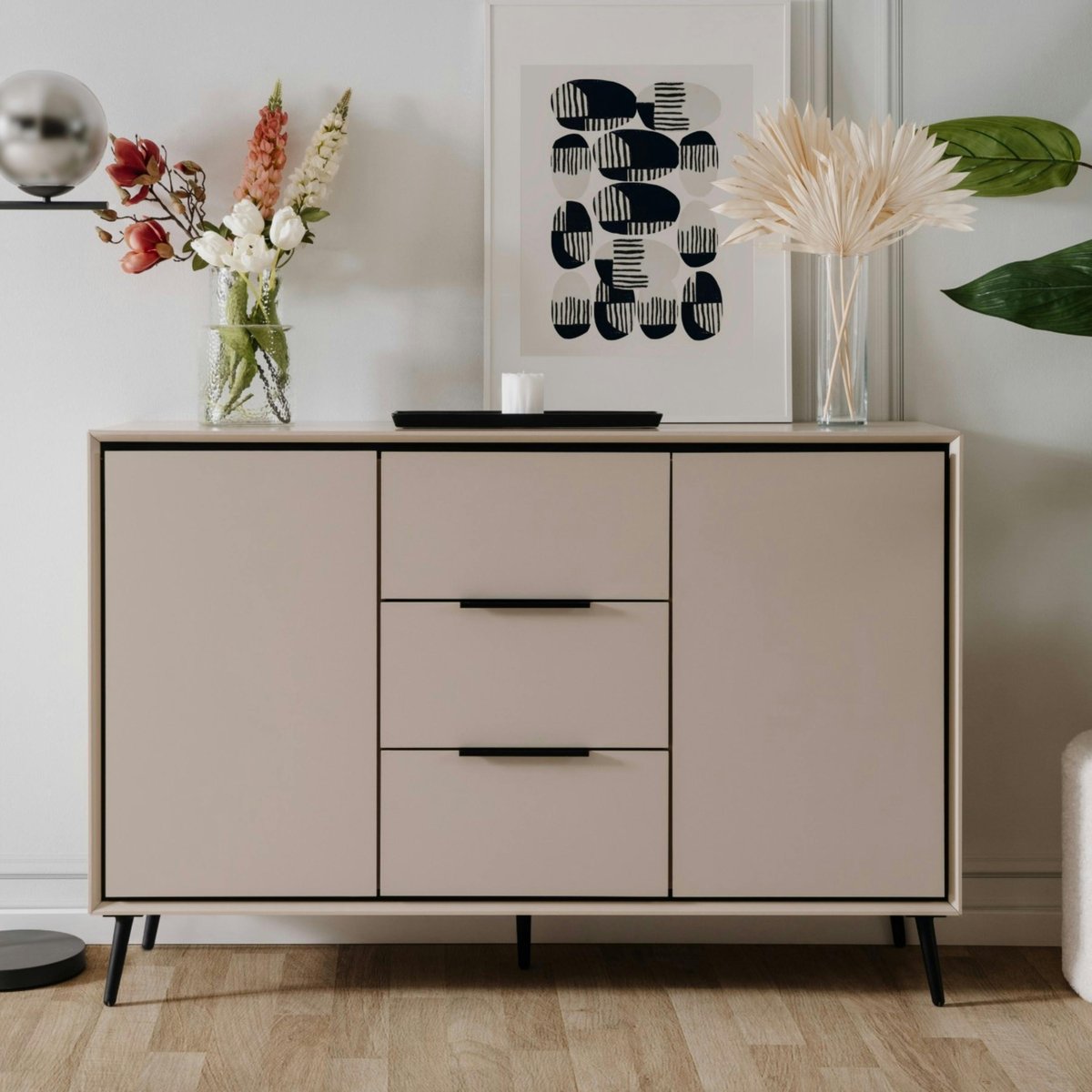 Buffet moderne taupe 2 portes 3 tiroirs AVIO beige, PIER IMPORT