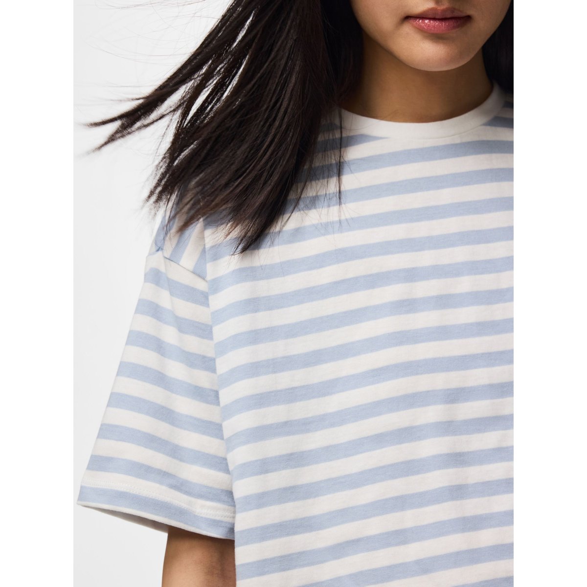 T-Shirt cashmere blue, PIECES