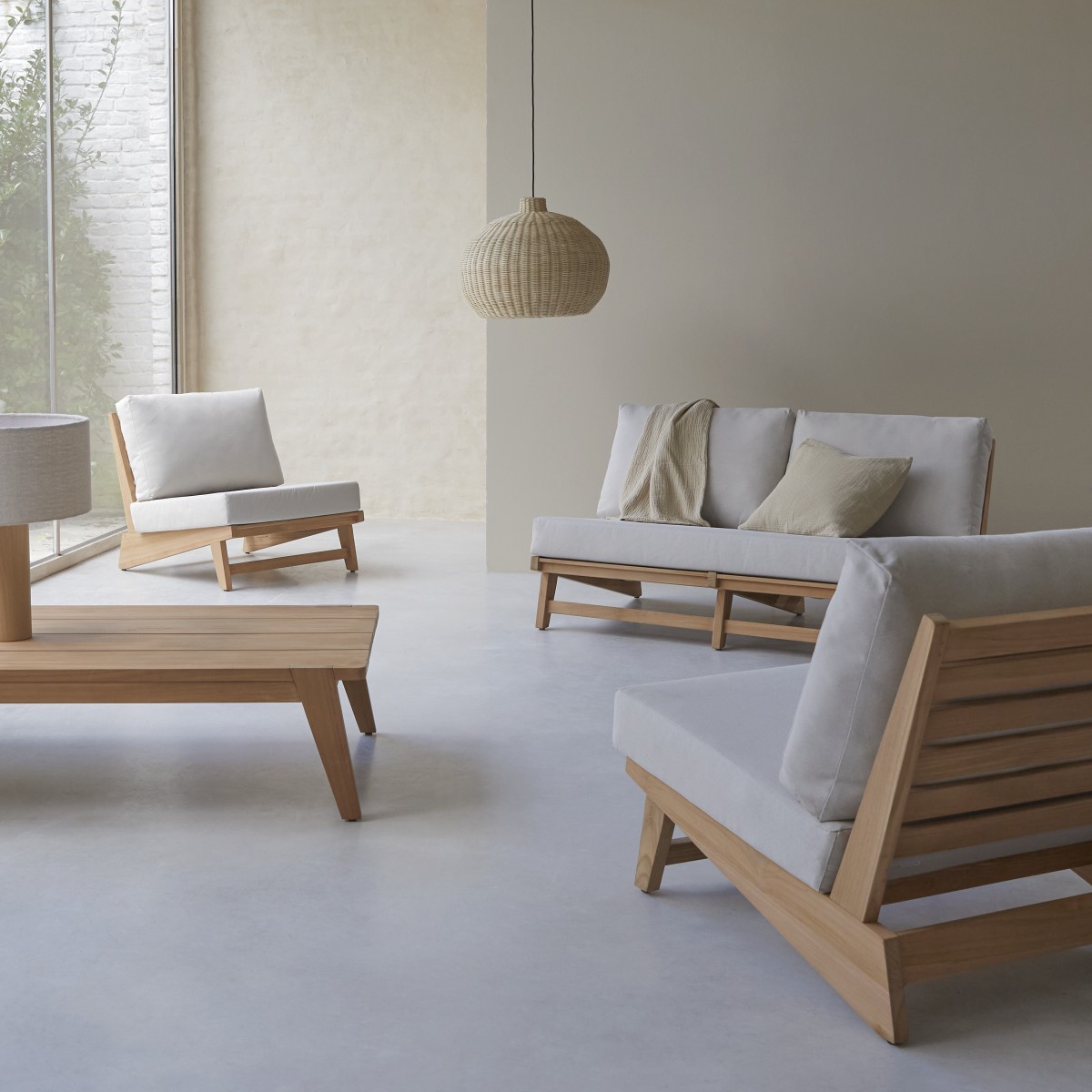 Fauteuil en Teck massif, OLIA blanc, TIKAMOON