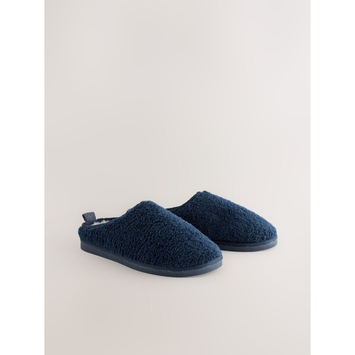 Chaussons en imitation peau de mouton bleu marine, NEXT