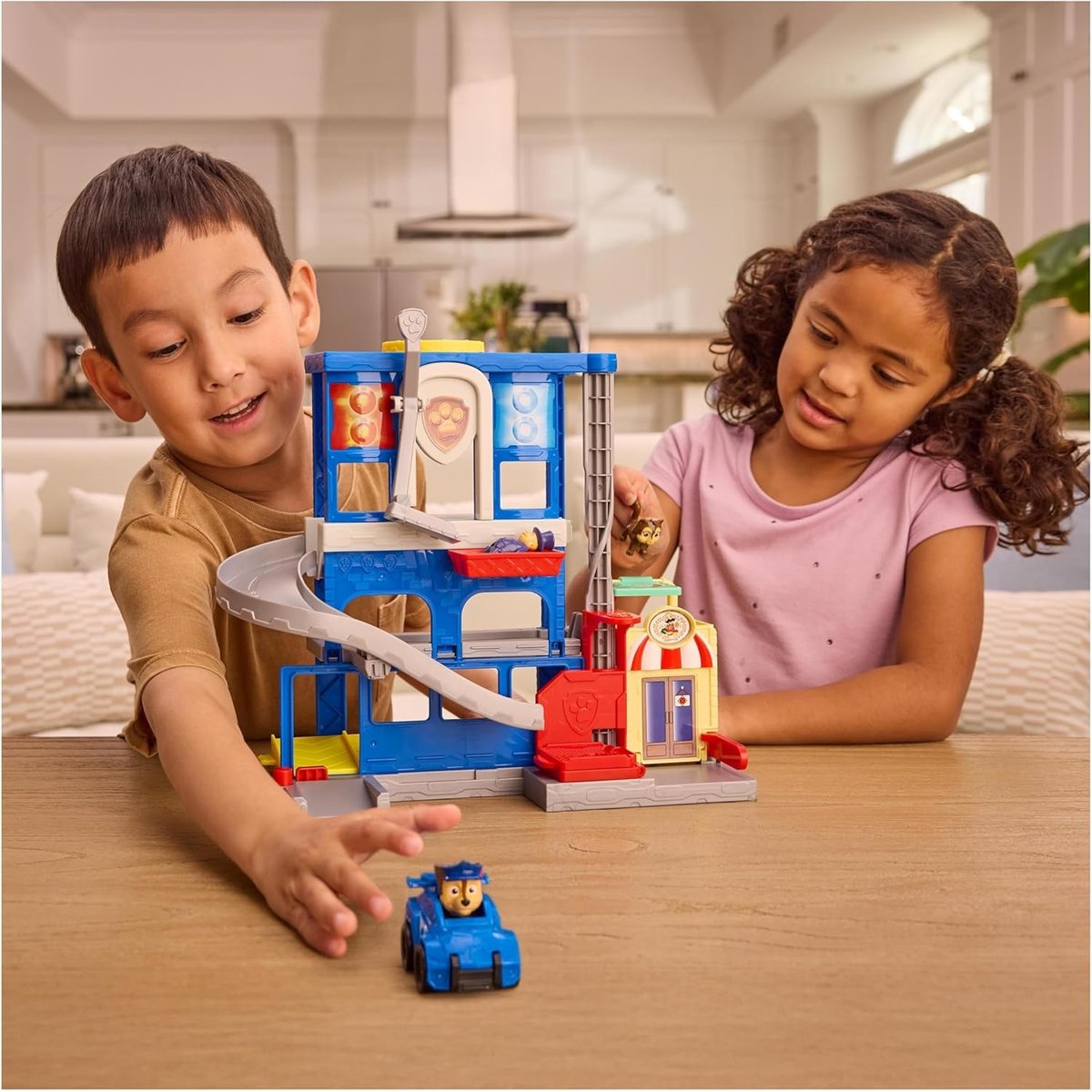Paw PatrolPoste de police Pup Squad Search & RescueMission détective multicolore, SPIN MASTER