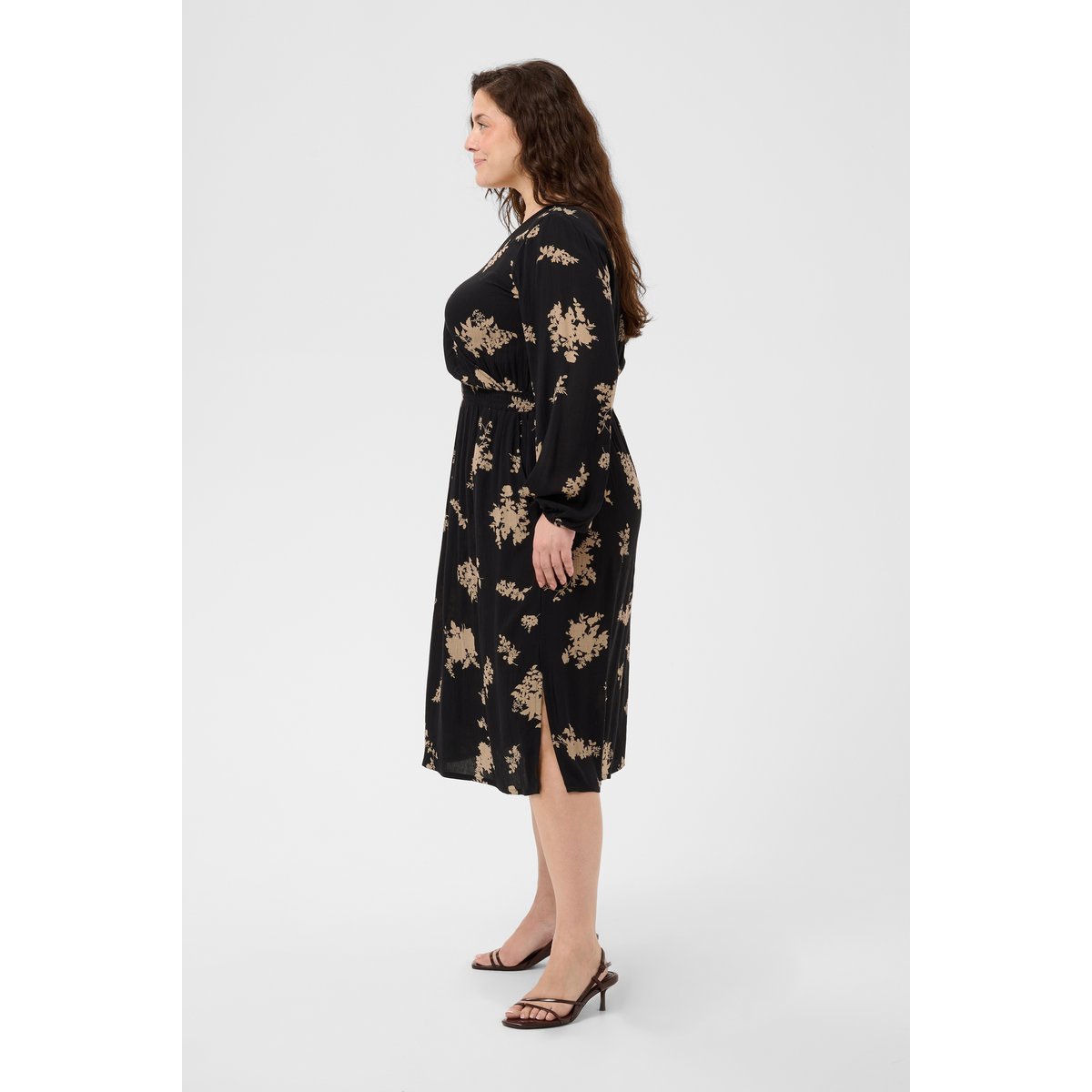 Robe noir/marron floral, KAFFE CURVE