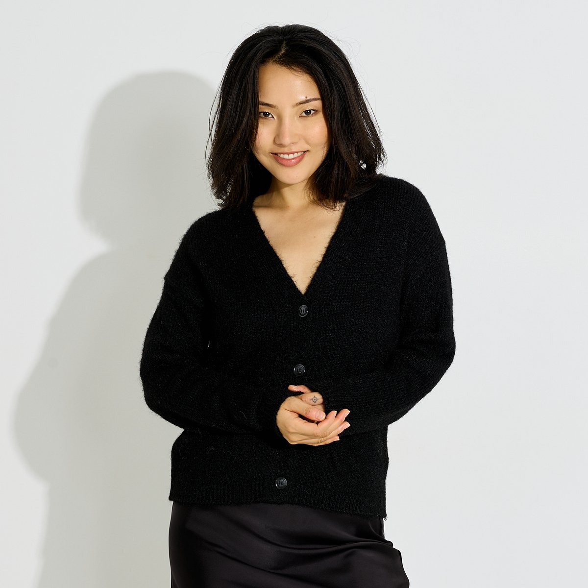 Gilet col V noir, GRAIN DE MALICE