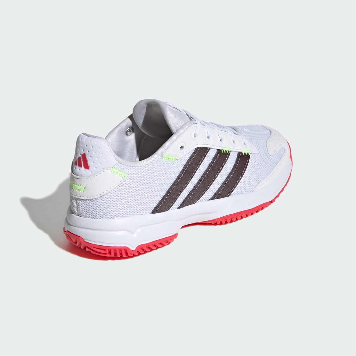 Chaussure Stabil Indoor Enfants Chaussure Stabil Indoor Enfants cloud white / aurora met. / semi lucid red, adidas Performance