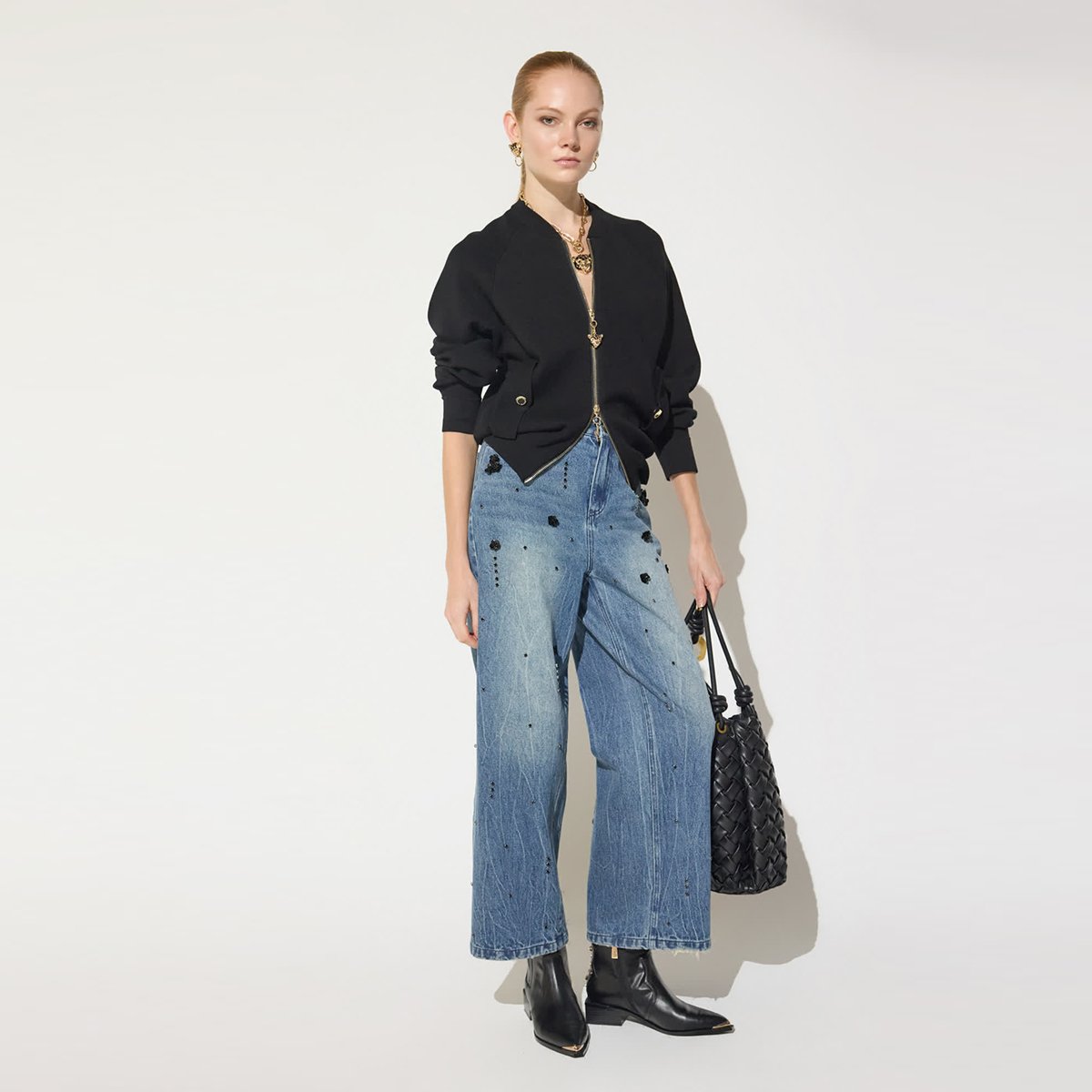 Jeans droit à strass et strass fleuri denim, LOLA CASADEMUNT
