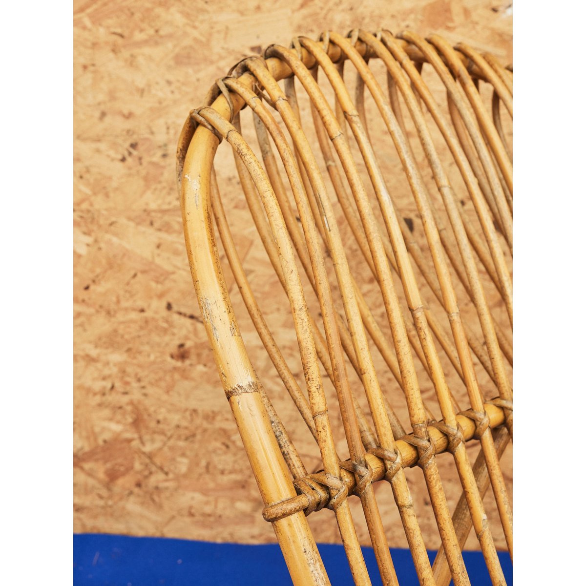 Rocking-chair en rotin Alibert N°80 - Bon état bois clair, DEBONGOUT