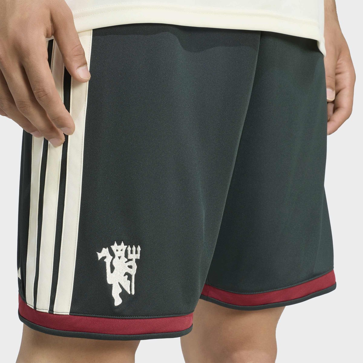 Short Third Manchester United 26/27 Short Third Manchester United 26/27 jungle ink, adidas Performance
