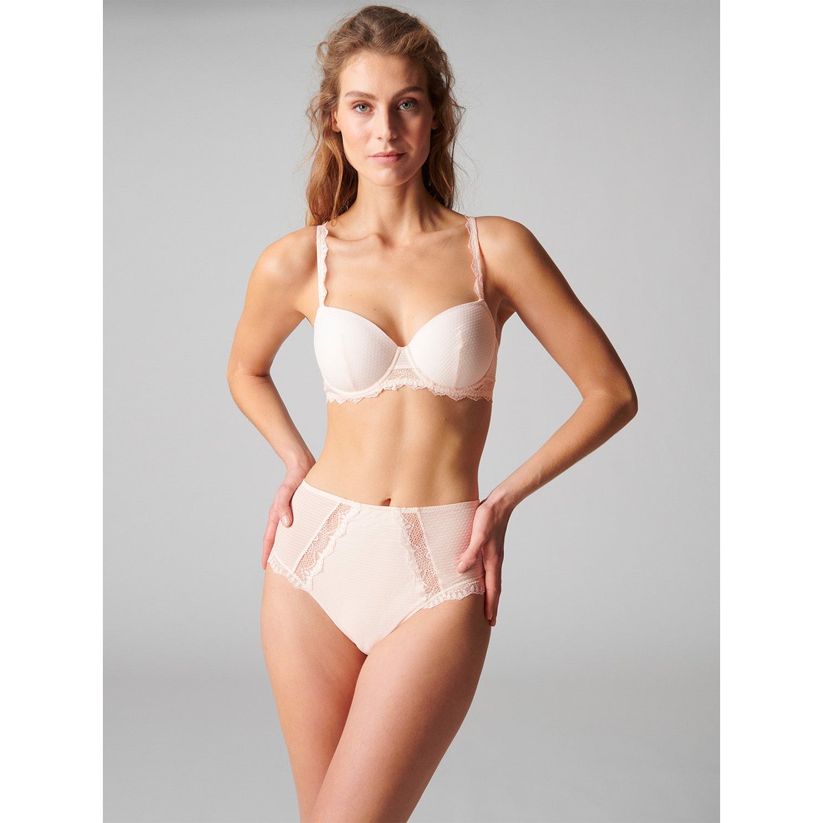 Soutien-gorge corbeille coque, CANDIDE rose, SIMONE PERELE