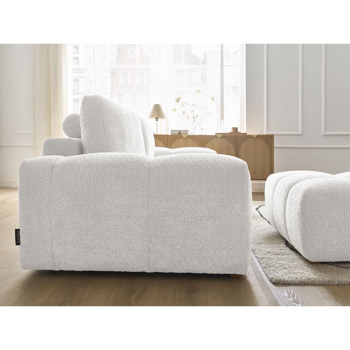 Canapé droit convertible 4 places en tissu bouclette avec pouf, ANAKIN blanc, BOBOCHIC