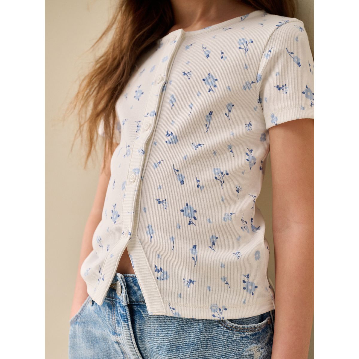 Cardigan côtelé à manches courtes floral ditsy blanc, NEXT