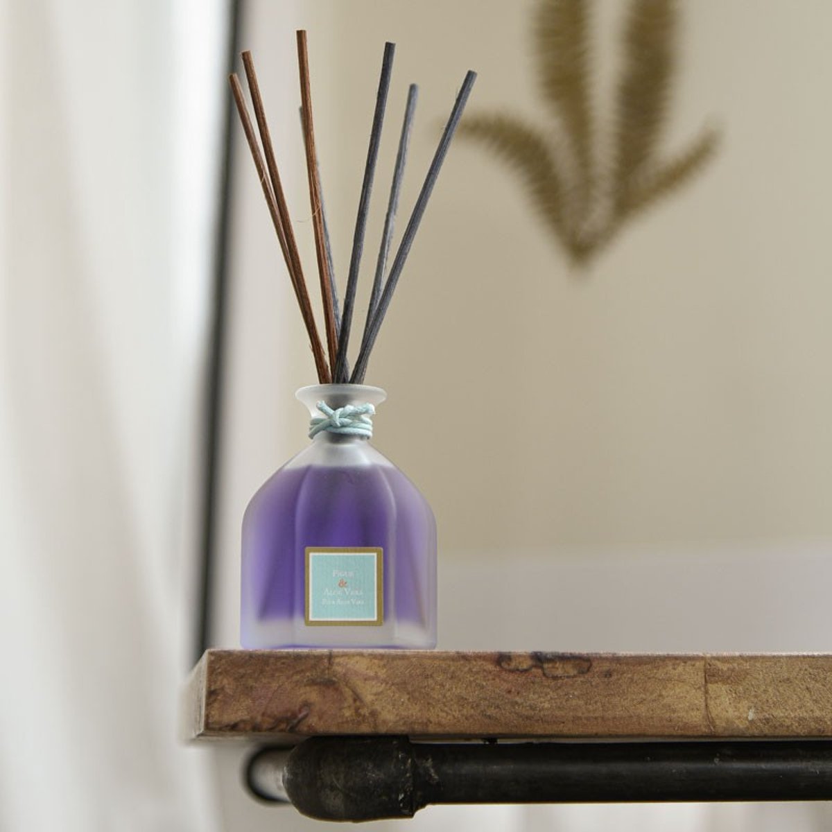 Diffuseur de parfum Coloré FIGUE & ALOE VERA violet, COLLINES DE PROVENCE