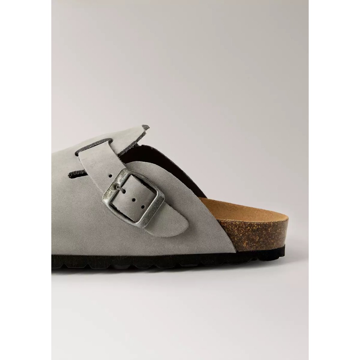 Chaussons sabots en cuir gris clair/pastel, MANGO