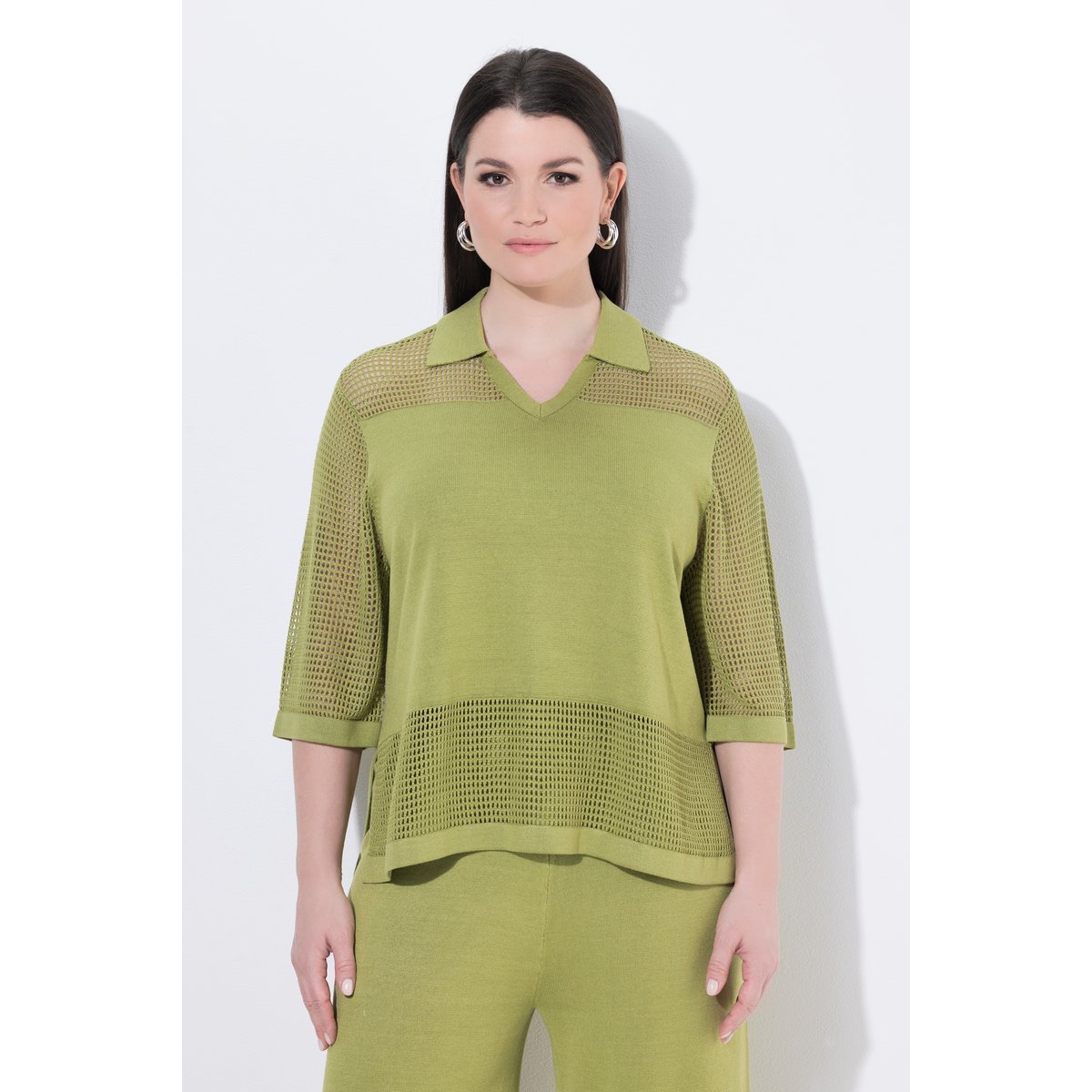 T-shirt en maille ajourée, col V pistache, ULLA POPKEN