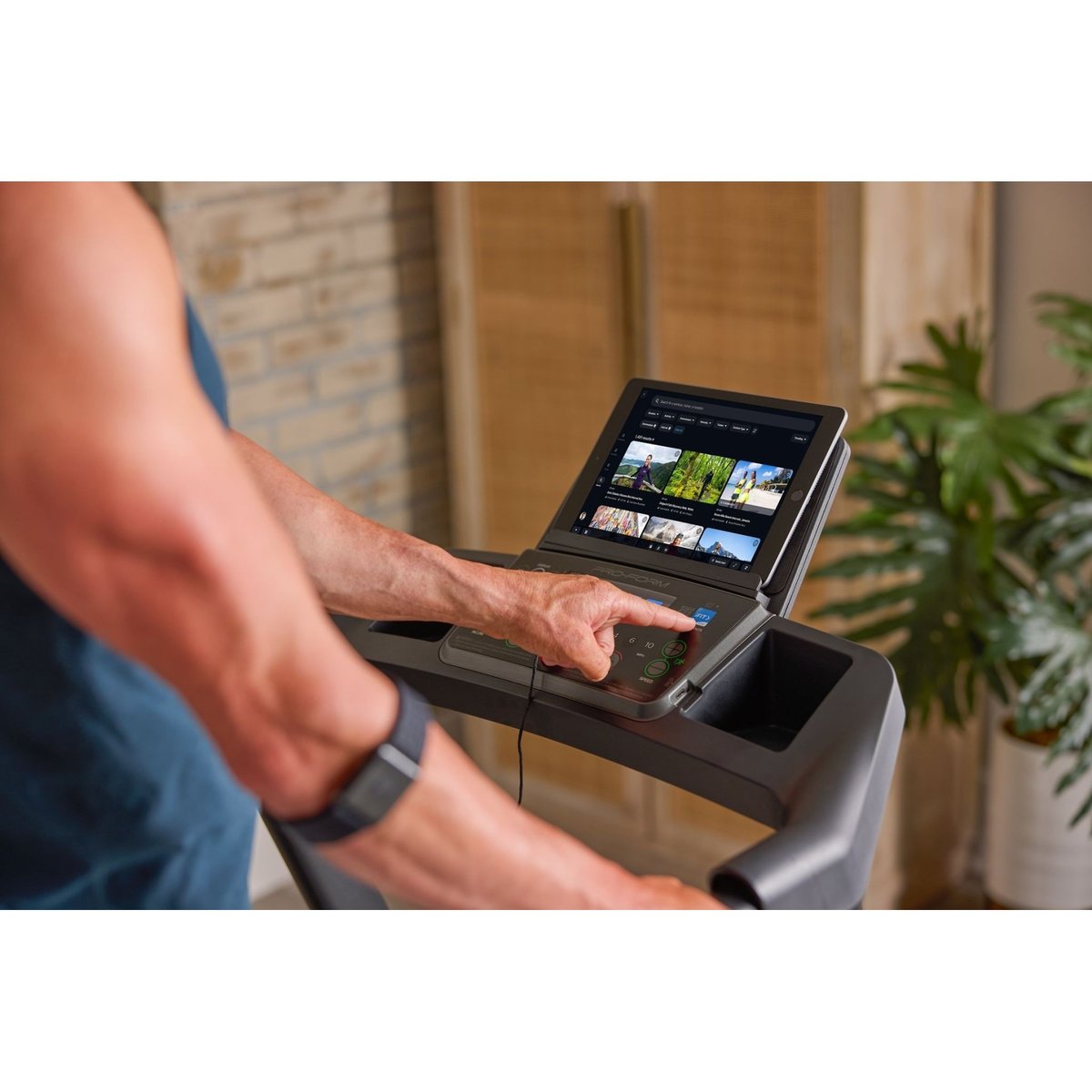Tapis de course Compact Sport / 16km/h noir, PROFORM FITNESS