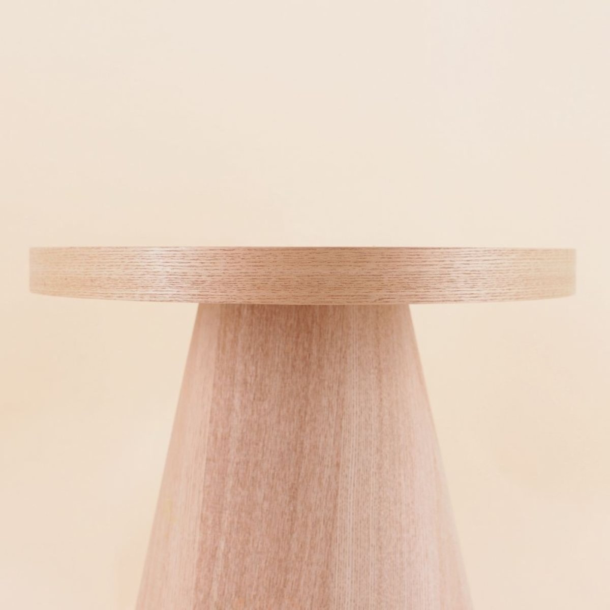 Bout de canapé conique placage frêne naturel 38cm naturel, ORNAMI
